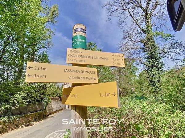 2025666 image9 - Sainte Foy Immobilier - Ce sont des agences immobilières dans l'Ouest Lyonnais spécialisées dans la location de maison ou d'appartement et la vente de propriété de prestige.