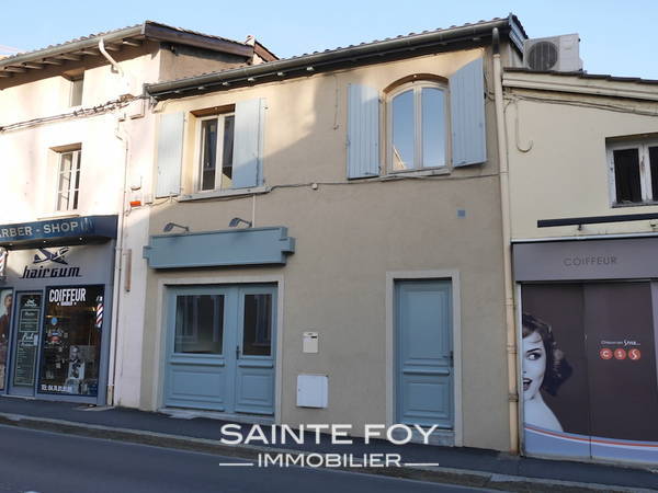 1761347 image7 - Sainte Foy Immobilier - Ce sont des agences immobilières dans l'Ouest Lyonnais spécialisées dans la location de maison ou d'appartement et la vente de propriété de prestige.