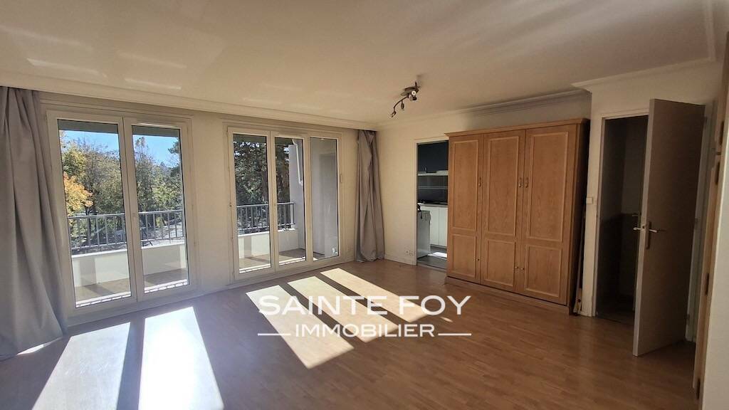 2021586 image1 - Sainte Foy Immobilier - Ce sont des agences immobilières dans l'Ouest Lyonnais spécialisées dans la location de maison ou d'appartement et la vente de propriété de prestige.