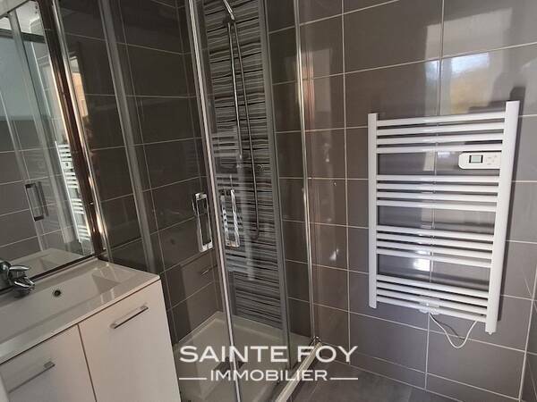 2021586 image3 - Sainte Foy Immobilier - Ce sont des agences immobilières dans l'Ouest Lyonnais spécialisées dans la location de maison ou d'appartement et la vente de propriété de prestige.