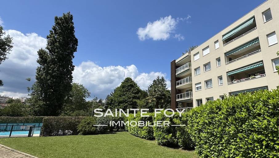2025693 image1 - Sainte Foy Immobilier - Ce sont des agences immobilières dans l'Ouest Lyonnais spécialisées dans la location de maison ou d'appartement et la vente de propriété de prestige.