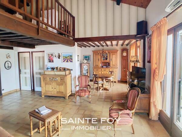 2025719 image4 - Sainte Foy Immobilier - Ce sont des agences immobilières dans l'Ouest Lyonnais spécialisées dans la location de maison ou d'appartement et la vente de propriété de prestige.