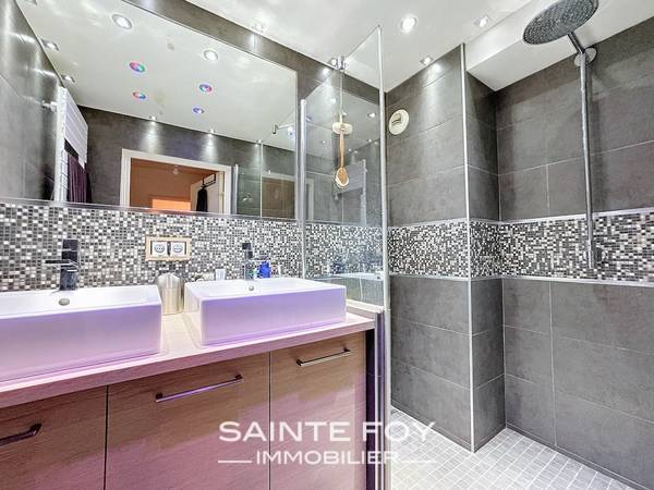 2025735 image8 - Sainte Foy Immobilier - Ce sont des agences immobilières dans l'Ouest Lyonnais spécialisées dans la location de maison ou d'appartement et la vente de propriété de prestige.