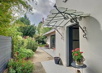 2025720 image1 - Sainte Foy Immobilier - Ce sont des agences immobilières dans l'Ouest Lyonnais spécialisées dans la location de maison ou d'appartement et la vente de propriété de prestige.