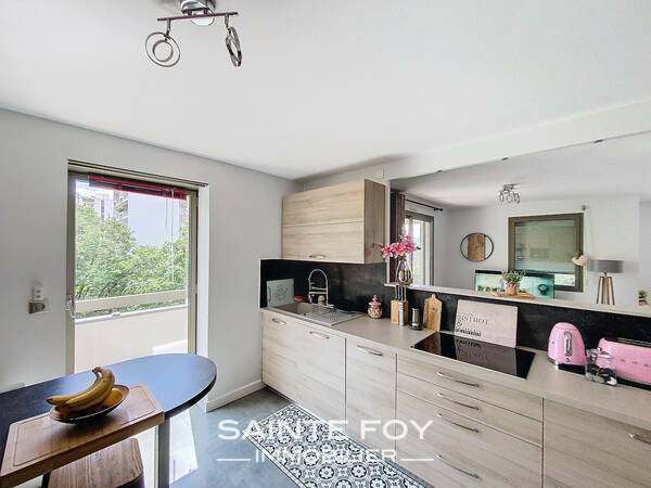 2025759 image3 - Sainte Foy Immobilier - Ce sont des agences immobilières dans l'Ouest Lyonnais spécialisées dans la location de maison ou d'appartement et la vente de propriété de prestige.