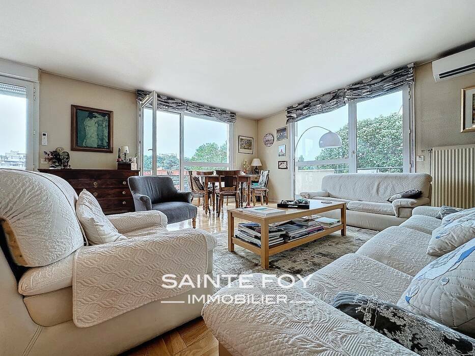 2025756 image1 - Sainte Foy Immobilier - Ce sont des agences immobilières dans l'Ouest Lyonnais spécialisées dans la location de maison ou d'appartement et la vente de propriété de prestige.