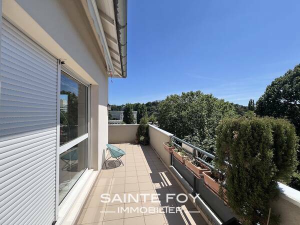 2025756 image3 - Sainte Foy Immobilier - Ce sont des agences immobilières dans l'Ouest Lyonnais spécialisées dans la location de maison ou d'appartement et la vente de propriété de prestige.