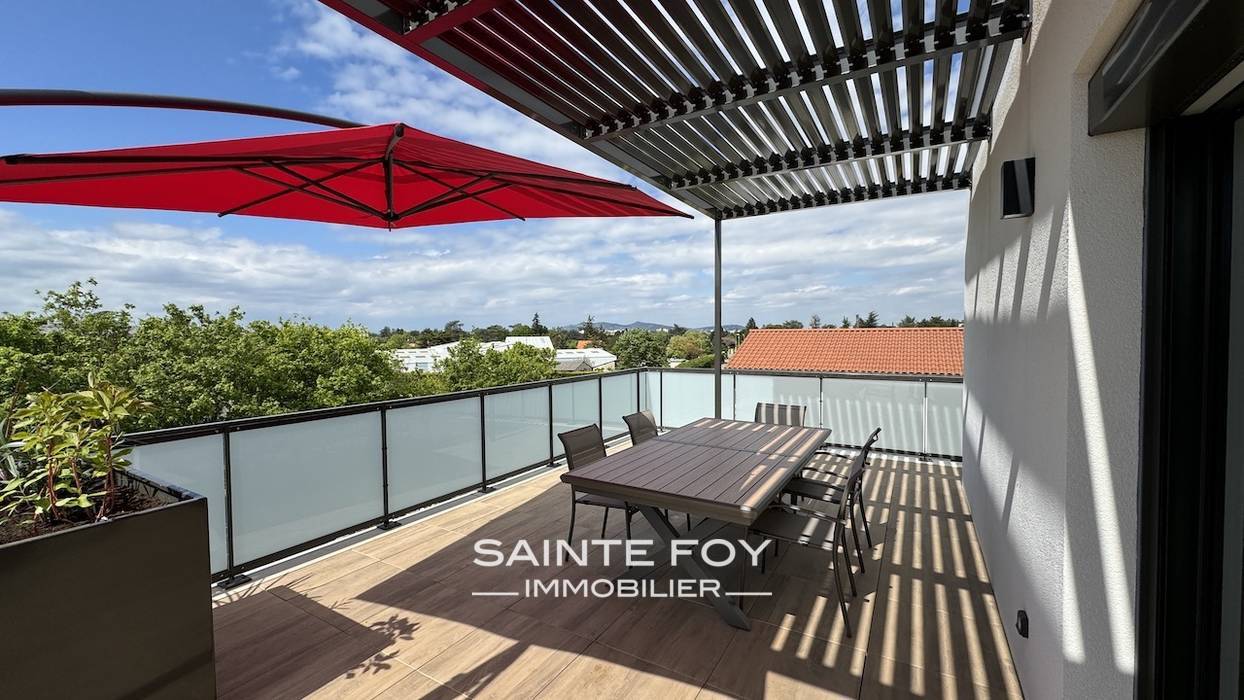 2025745 image1 - Sainte Foy Immobilier - Ce sont des agences immobilières dans l'Ouest Lyonnais spécialisées dans la location de maison ou d'appartement et la vente de propriété de prestige.