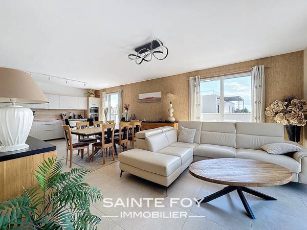 2025745 image4 - Sainte Foy Immobilier - Ce sont des agences immobilières dans l'Ouest Lyonnais spécialisées dans la location de maison ou d'appartement et la vente de propriété de prestige.