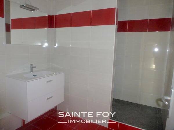 2025805 image6 - Sainte Foy Immobilier - Ce sont des agences immobilières dans l'Ouest Lyonnais spécialisées dans la location de maison ou d'appartement et la vente de propriété de prestige.