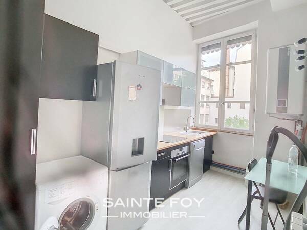 2025800 image2 - Sainte Foy Immobilier - Ce sont des agences immobilières dans l'Ouest Lyonnais spécialisées dans la location de maison ou d'appartement et la vente de propriété de prestige.