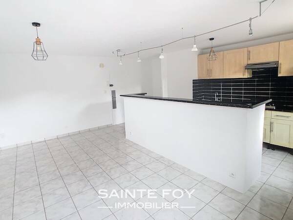 2025798 image4 - Sainte Foy Immobilier - Ce sont des agences immobilières dans l'Ouest Lyonnais spécialisées dans la location de maison ou d'appartement et la vente de propriété de prestige.