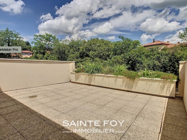 2025798 image7 - Sainte Foy Immobilier - Ce sont des agences immobilières dans l'Ouest Lyonnais spécialisées dans la location de maison ou d'appartement et la vente de propriété de prestige.