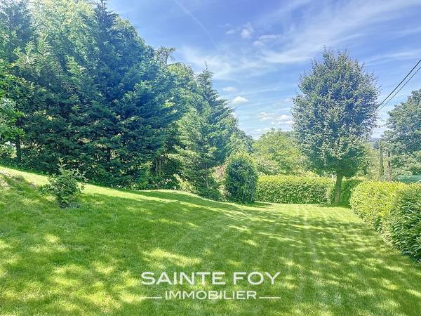 2025930 image9 - Sainte Foy Immobilier - Ce sont des agences immobilières dans l'Ouest Lyonnais spécialisées dans la location de maison ou d'appartement et la vente de propriété de prestige.