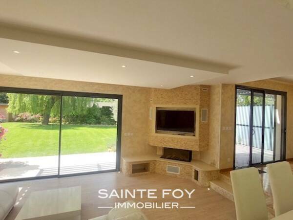 2025799 image2 - Sainte Foy Immobilier - Ce sont des agences immobilières dans l'Ouest Lyonnais spécialisées dans la location de maison ou d'appartement et la vente de propriété de prestige.