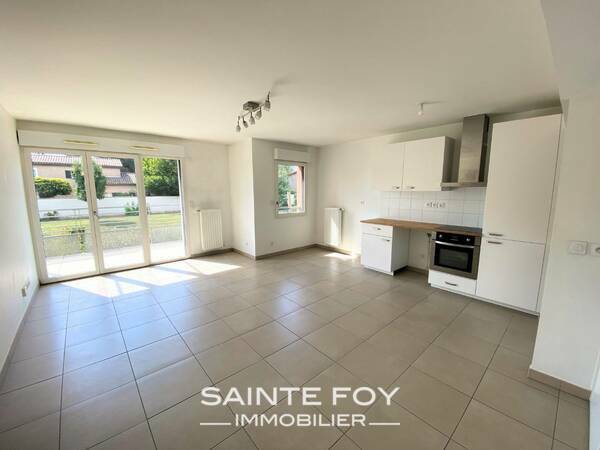 2025932 image3 - Sainte Foy Immobilier - Ce sont des agences immobilières dans l'Ouest Lyonnais spécialisées dans la location de maison ou d'appartement et la vente de propriété de prestige.