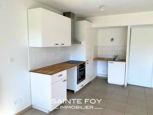 2025932 image4 - Sainte Foy Immobilier - Ce sont des agences immobilières dans l'Ouest Lyonnais spécialisées dans la location de maison ou d'appartement et la vente de propriété de prestige.