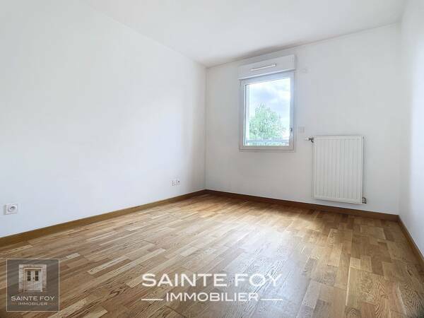 2025932 image6 - Sainte Foy Immobilier - Ce sont des agences immobilières dans l'Ouest Lyonnais spécialisées dans la location de maison ou d'appartement et la vente de propriété de prestige.