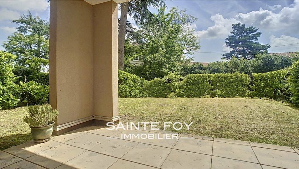 2025933 image1 - Sainte Foy Immobilier - Ce sont des agences immobilières dans l'Ouest Lyonnais spécialisées dans la location de maison ou d'appartement et la vente de propriété de prestige.