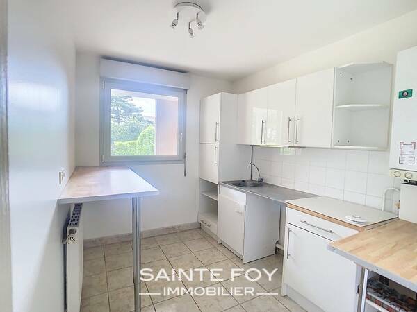 2025933 image4 - Sainte Foy Immobilier - Ce sont des agences immobilières dans l'Ouest Lyonnais spécialisées dans la location de maison ou d'appartement et la vente de propriété de prestige.