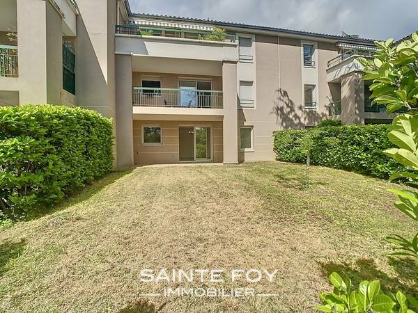 2025933 image9 - Sainte Foy Immobilier - Ce sont des agences immobilières dans l'Ouest Lyonnais spécialisées dans la location de maison ou d'appartement et la vente de propriété de prestige.
