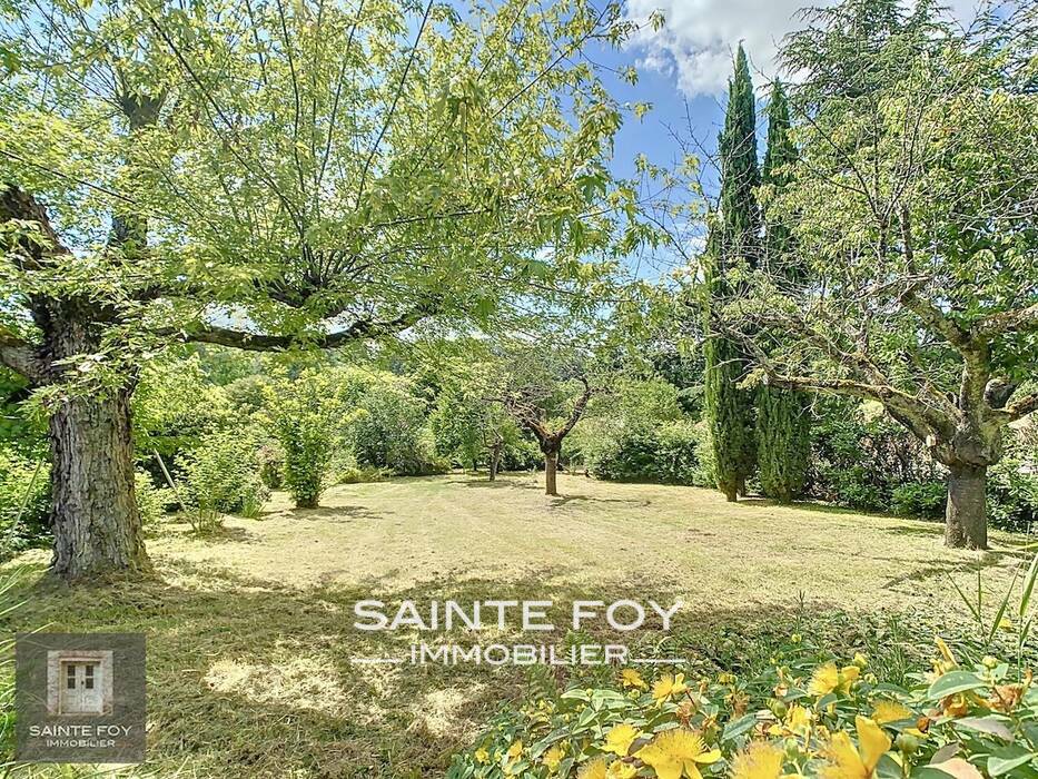 2025931 image1 - Sainte Foy Immobilier - Ce sont des agences immobilières dans l'Ouest Lyonnais spécialisées dans la location de maison ou d'appartement et la vente de propriété de prestige.