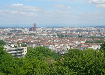 2025956 image1 - Sainte Foy Immobilier - Ce sont des agences immobilières dans l'Ouest Lyonnais spécialisées dans la location de maison ou d'appartement et la vente de propriété de prestige.