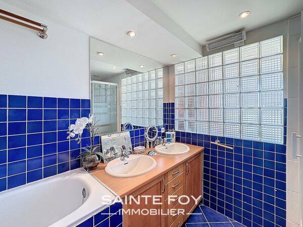 2025958 image8 - Sainte Foy Immobilier - Ce sont des agences immobilières dans l'Ouest Lyonnais spécialisées dans la location de maison ou d'appartement et la vente de propriété de prestige.