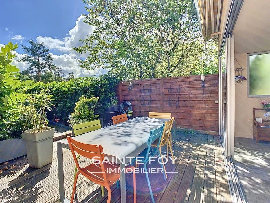 2025962 image1 - Sainte Foy Immobilier - Ce sont des agences immobilières dans l'Ouest Lyonnais spécialisées dans la location de maison ou d'appartement et la vente de propriété de prestige.