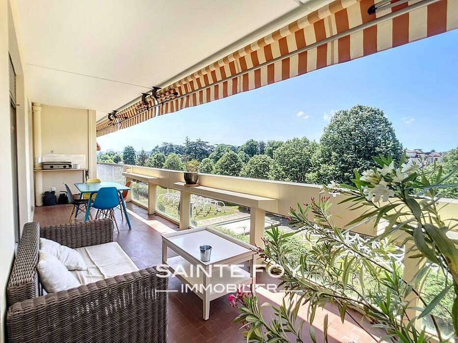 2025964 image1 - Sainte Foy Immobilier - Ce sont des agences immobilières dans l'Ouest Lyonnais spécialisées dans la location de maison ou d'appartement et la vente de propriété de prestige.