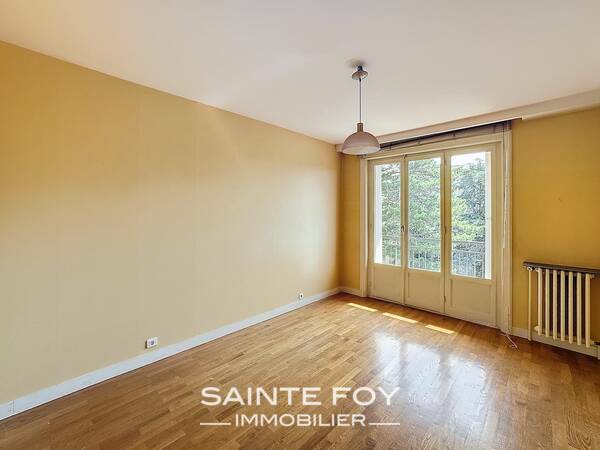 2025951 image6 - Sainte Foy Immobilier - Ce sont des agences immobilières dans l'Ouest Lyonnais spécialisées dans la location de maison ou d'appartement et la vente de propriété de prestige.