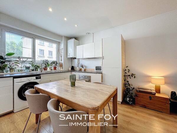 2026024 image8 - Sainte Foy Immobilier - Ce sont des agences immobilières dans l'Ouest Lyonnais spécialisées dans la location de maison ou d'appartement et la vente de propriété de prestige.