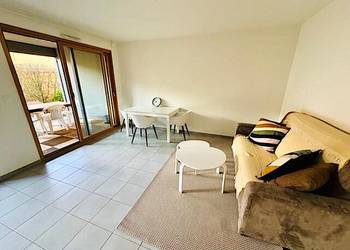2023562 image1 - Sainte Foy Immobilier - Ce sont des agences immobilières dans l'Ouest Lyonnais spécialisées dans la location de maison ou d'appartement et la vente de propriété de prestige.