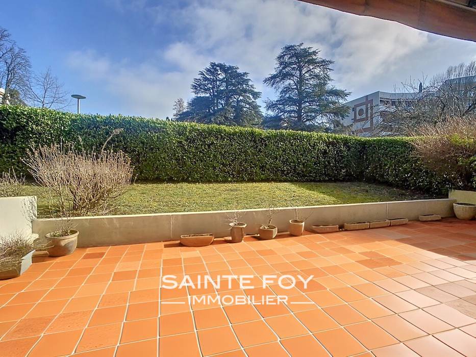 2026039 image1 - Sainte Foy Immobilier - Ce sont des agences immobilières dans l'Ouest Lyonnais spécialisées dans la location de maison ou d'appartement et la vente de propriété de prestige.