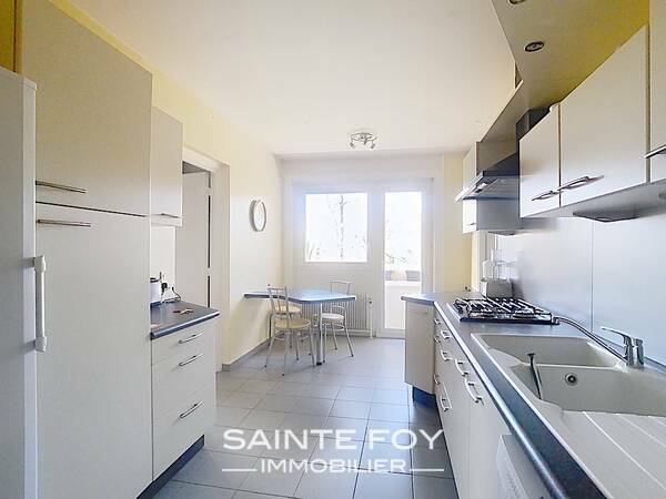 2026039 image4 - Sainte Foy Immobilier - Ce sont des agences immobilières dans l'Ouest Lyonnais spécialisées dans la location de maison ou d'appartement et la vente de propriété de prestige.