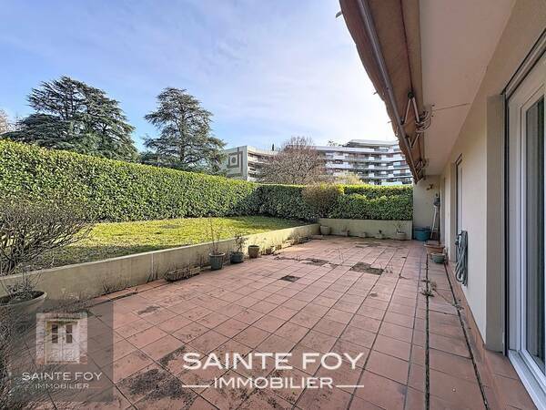 2026039 image2 - Sainte Foy Immobilier - Ce sont des agences immobilières dans l'Ouest Lyonnais spécialisées dans la location de maison ou d'appartement et la vente de propriété de prestige.