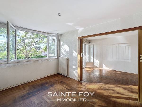 2025928 image3 - Sainte Foy Immobilier - Ce sont des agences immobilières dans l'Ouest Lyonnais spécialisées dans la location de maison ou d'appartement et la vente de propriété de prestige.