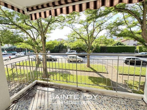 2025928 image8 - Sainte Foy Immobilier - Ce sont des agences immobilières dans l'Ouest Lyonnais spécialisées dans la location de maison ou d'appartement et la vente de propriété de prestige.