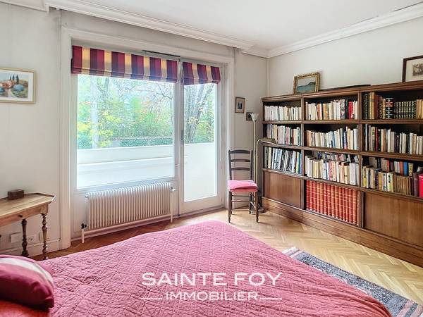 2026091 image8 - Sainte Foy Immobilier - Ce sont des agences immobilières dans l'Ouest Lyonnais spécialisées dans la location de maison ou d'appartement et la vente de propriété de prestige.
