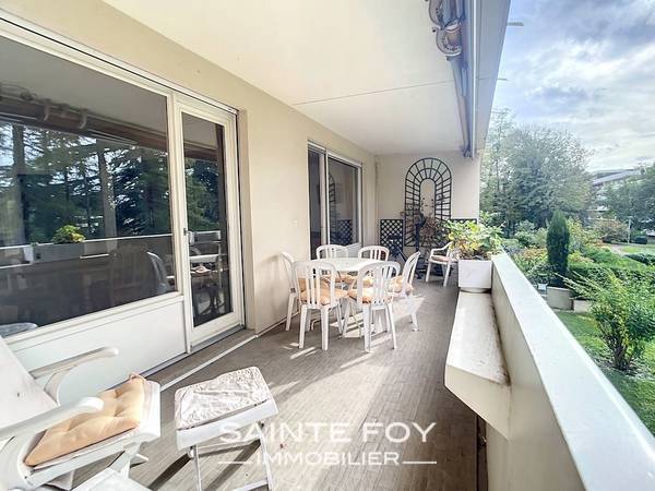 2026091 image10 - Sainte Foy Immobilier - Ce sont des agences immobilières dans l'Ouest Lyonnais spécialisées dans la location de maison ou d'appartement et la vente de propriété de prestige.