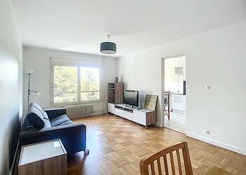 2026092 image1 - Sainte Foy Immobilier - Ce sont des agences immobilières dans l'Ouest Lyonnais spécialisées dans la location de maison ou d'appartement et la vente de propriété de prestige.