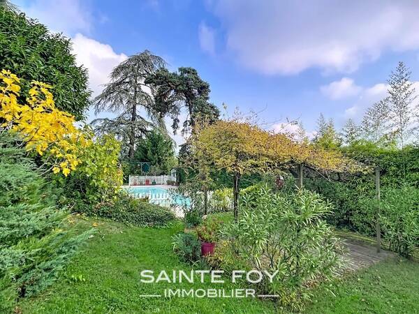 2026104 image2 - Sainte Foy Immobilier - Ce sont des agences immobilières dans l'Ouest Lyonnais spécialisées dans la location de maison ou d'appartement et la vente de propriété de prestige.