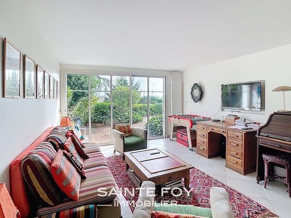 2026104 image9 - Sainte Foy Immobilier - Ce sont des agences immobilières dans l'Ouest Lyonnais spécialisées dans la location de maison ou d'appartement et la vente de propriété de prestige.