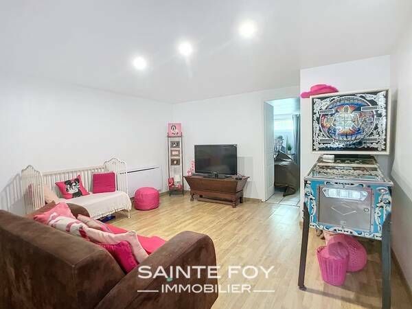 2026135 image9 - Sainte Foy Immobilier - Ce sont des agences immobilières dans l'Ouest Lyonnais spécialisées dans la location de maison ou d'appartement et la vente de propriété de prestige.