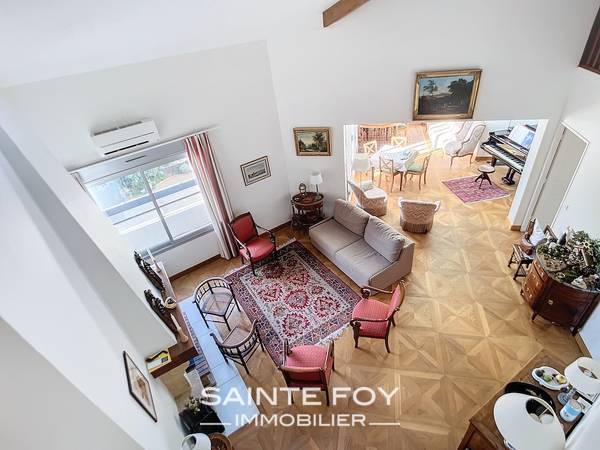 2025500 image8 - Sainte Foy Immobilier - Ce sont des agences immobilières dans l'Ouest Lyonnais spécialisées dans la location de maison ou d'appartement et la vente de propriété de prestige.