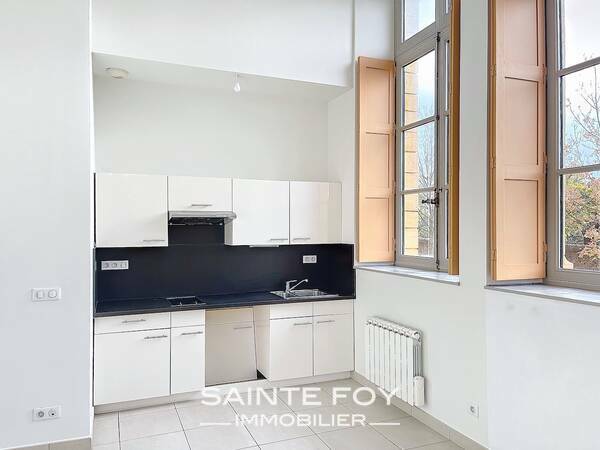 2026147 image3 - Sainte Foy Immobilier - Ce sont des agences immobilières dans l'Ouest Lyonnais spécialisées dans la location de maison ou d'appartement et la vente de propriété de prestige.