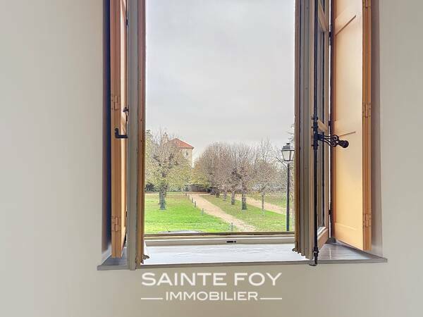 2026147 image4 - Sainte Foy Immobilier - Ce sont des agences immobilières dans l'Ouest Lyonnais spécialisées dans la location de maison ou d'appartement et la vente de propriété de prestige.