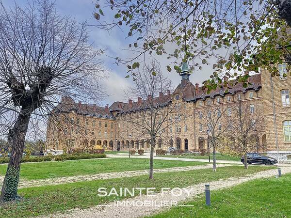 2026147 image8 - Sainte Foy Immobilier - Ce sont des agences immobilières dans l'Ouest Lyonnais spécialisées dans la location de maison ou d'appartement et la vente de propriété de prestige.