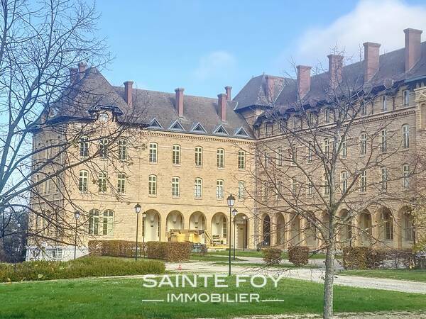 2026147 image9 - Sainte Foy Immobilier - Ce sont des agences immobilières dans l'Ouest Lyonnais spécialisées dans la location de maison ou d'appartement et la vente de propriété de prestige.