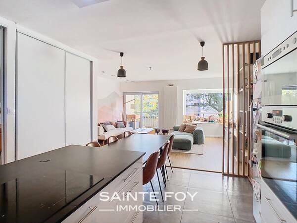 2026110 image8 - Sainte Foy Immobilier - Ce sont des agences immobilières dans l'Ouest Lyonnais spécialisées dans la location de maison ou d'appartement et la vente de propriété de prestige.